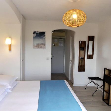 Hotel De La Vierge Noire Sainte-Maxime Dış mekan fotoğraf